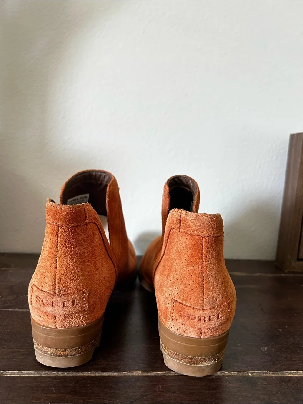 Sorel Lolla Booties Peach Leather Cut Out Ankle Boots Heeled Shoes Size 8.5